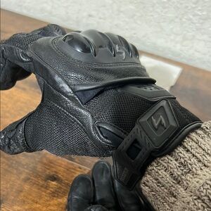 Black Protective Riding Gloves
